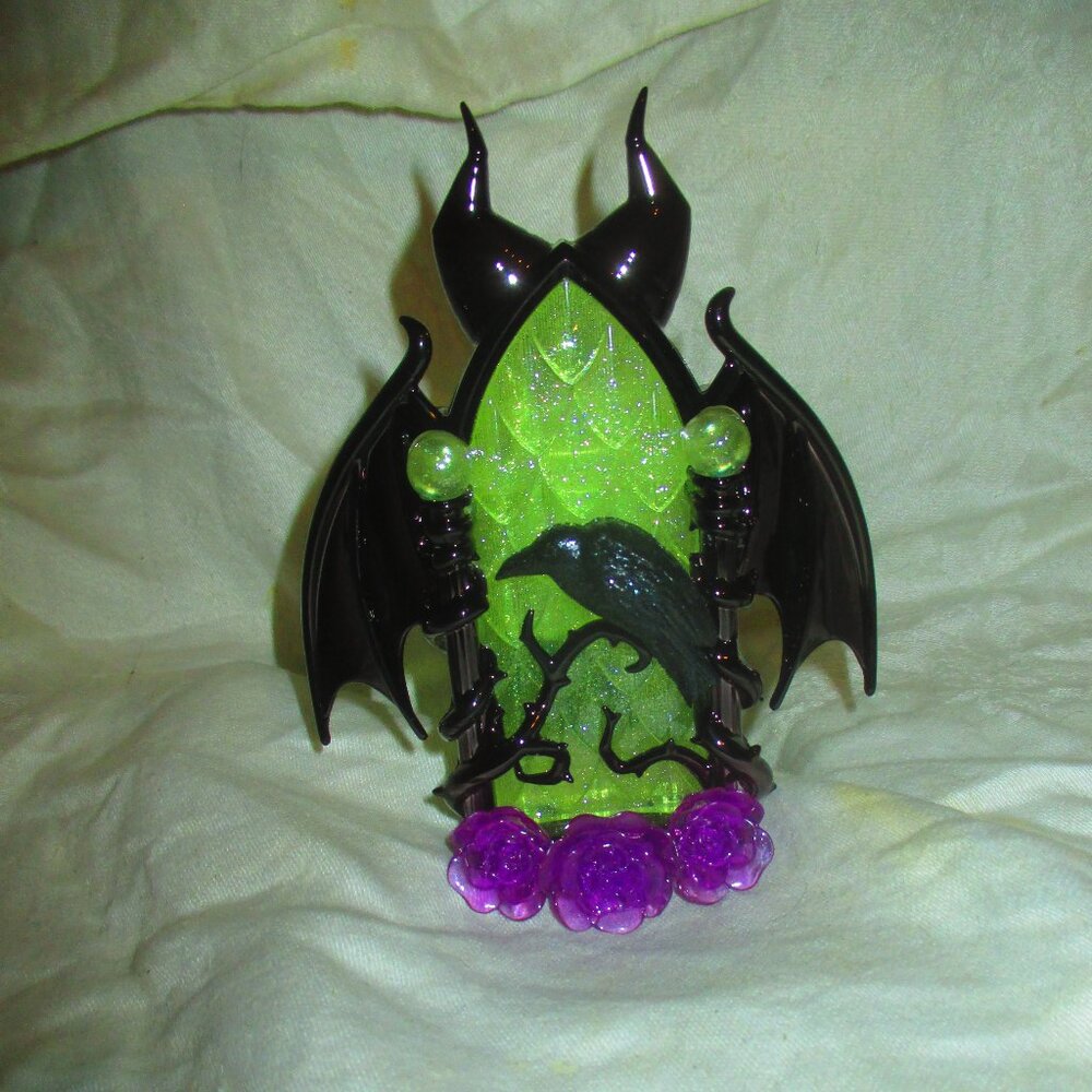 NEW Disney Villains Maleficent Raven Dragon Bath Body Work Wallflower Nightlight
